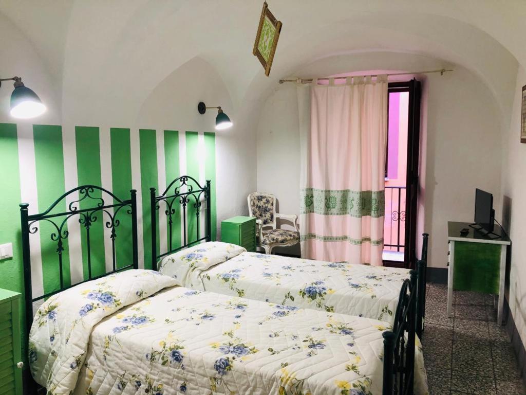 Casa Eleonora - Family Holiday Home Near Beach 보사 외부 사진
