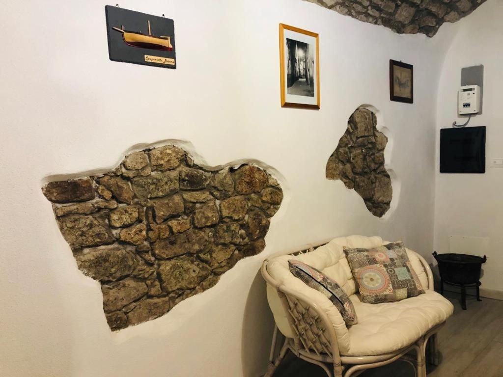 Casa Eleonora - Family Holiday Home Near Beach 보사 외부 사진